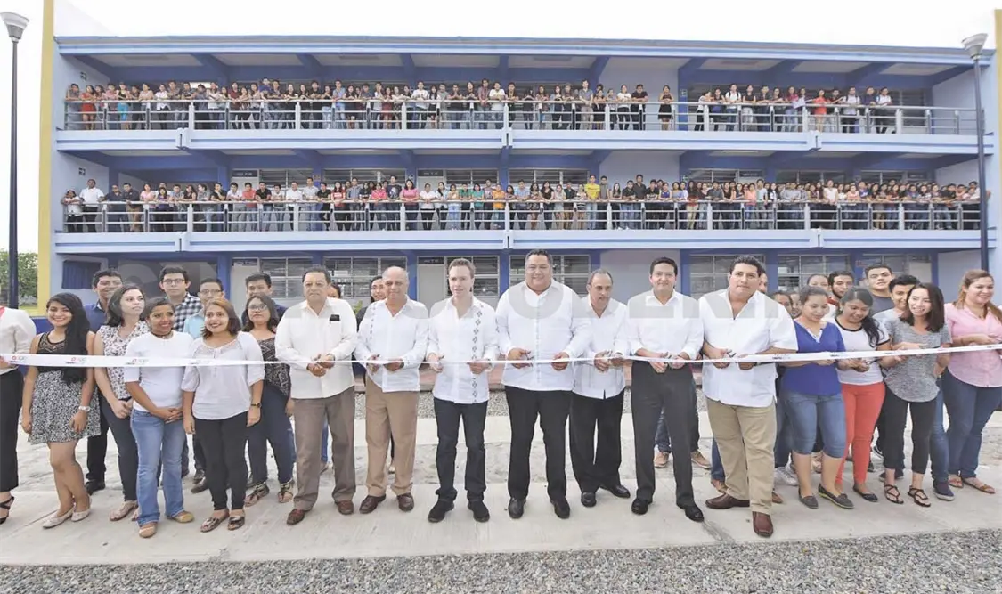 Inaugura MVC nuevo edificio de Lenguas en la Unach de Tapachula