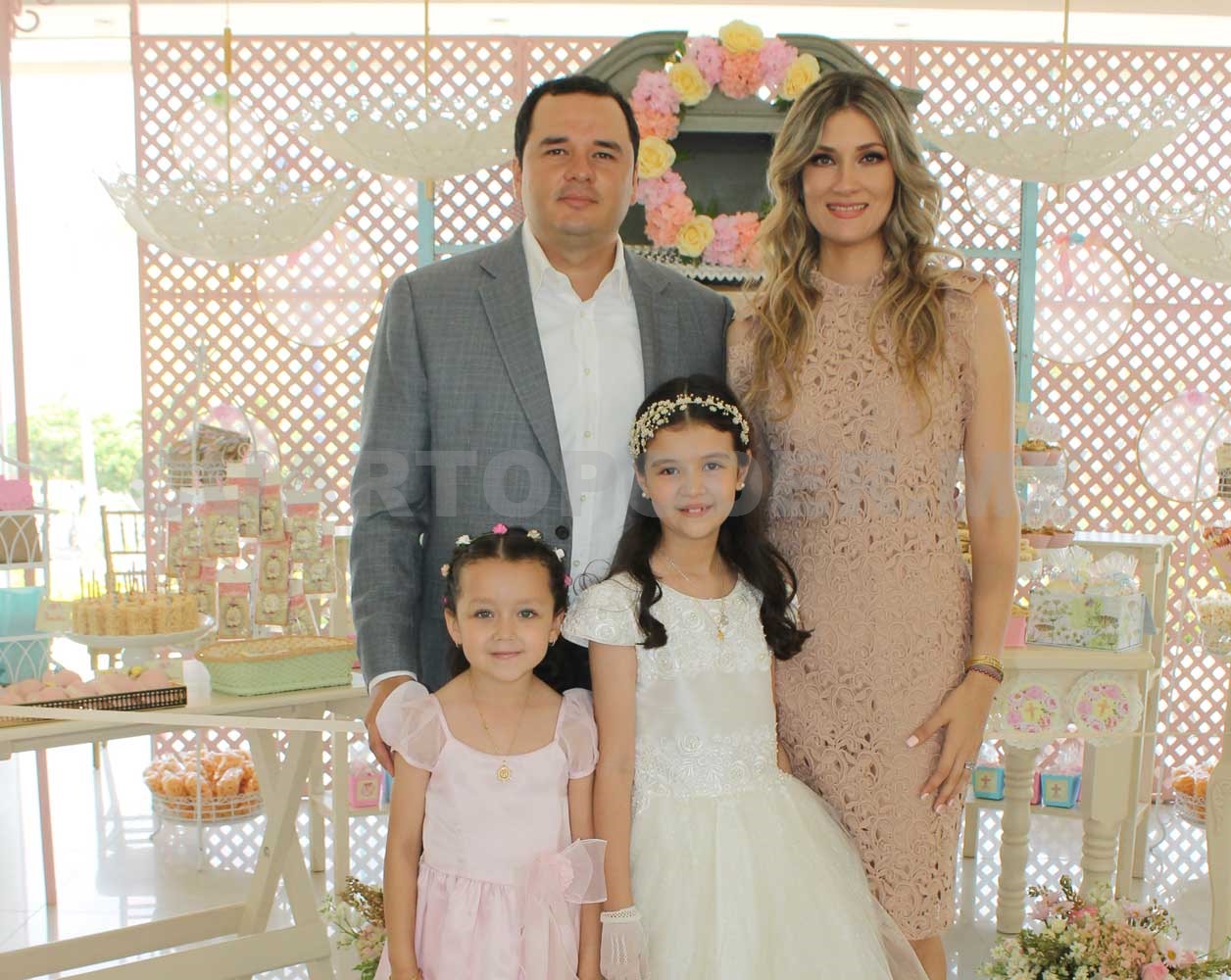 Isabella recibió la comunión