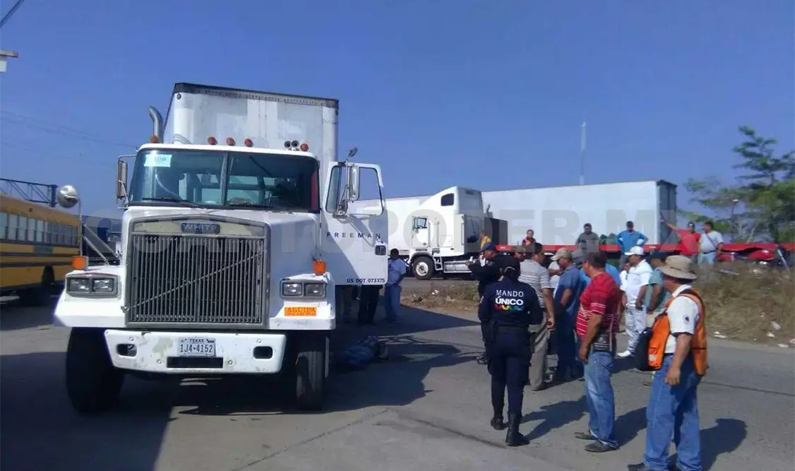 Riña entre cafres deja un muerto