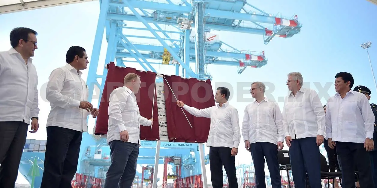 México amplía capacidad de puertos: Peña Nieto