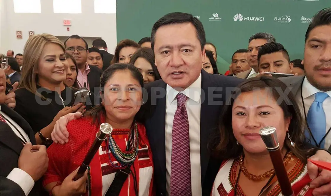 Alcaldesa de Oxchuc asiste a toma de protesta