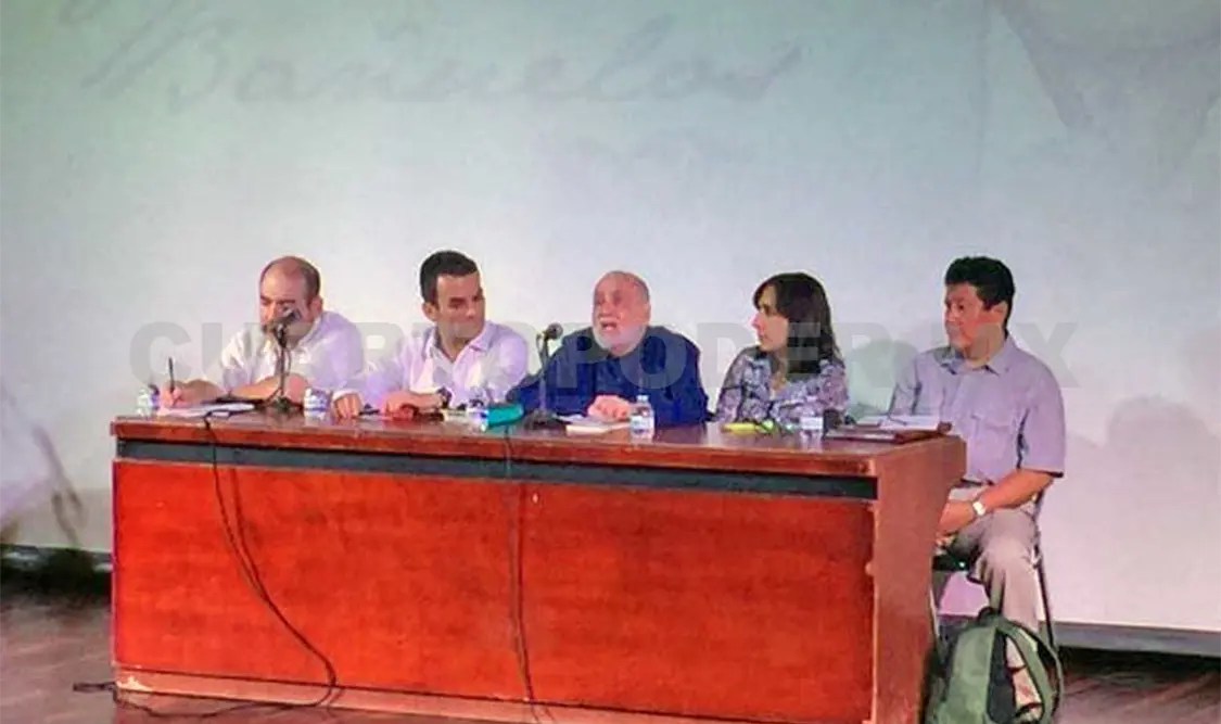 Homenaje póstumo al poeta de las paredes