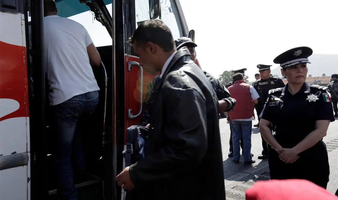 Ofrecen descuentos en transporte federal por vacaciones