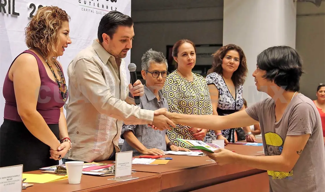 Se llevó a cabo la exposición y premiación del concurso de arte urbano en que participaron jóvenes de la capital chiapaneca. CP