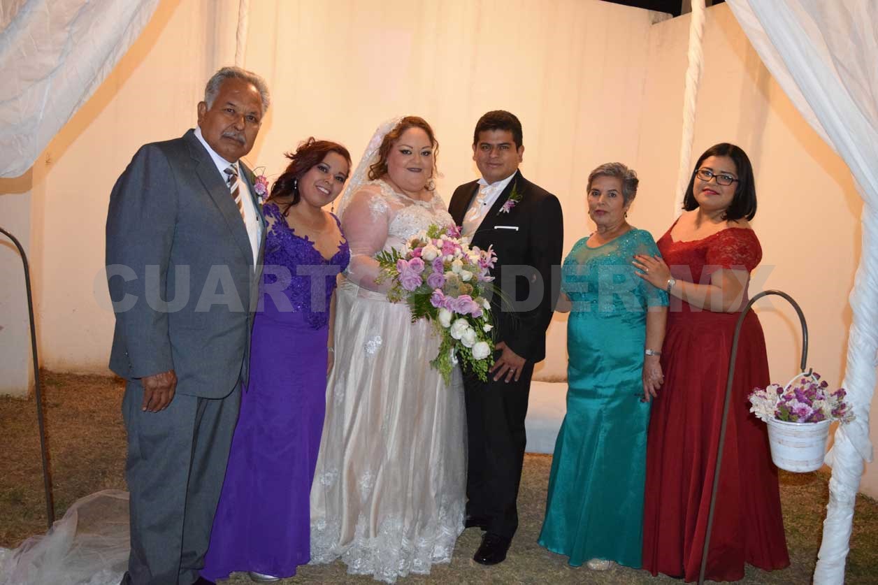 Iraís y Rubén unen sus vidas para siempre