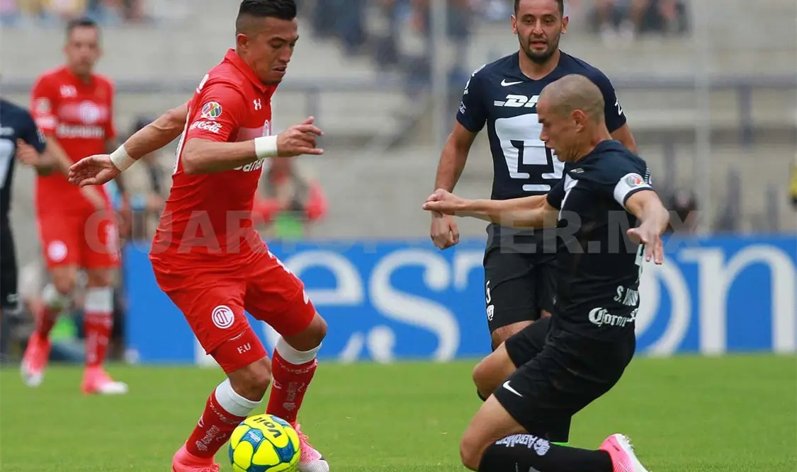 Toluca derrota 1-0 a Pumas y se mantiene líder