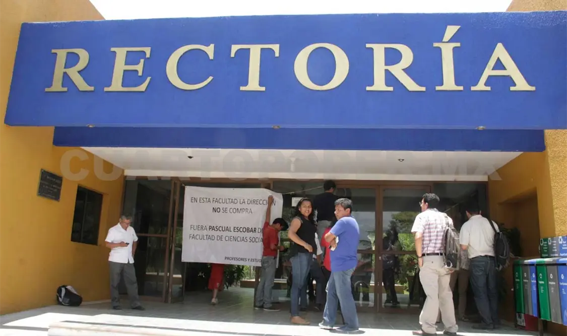 Destacan reducción del presupuesto universitario