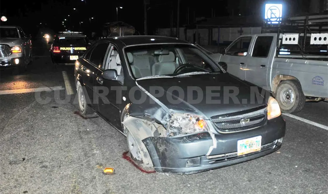 Dos menores y un adulto lesionado en accidente