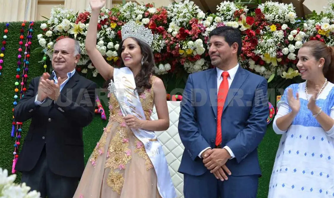 En medio de protestas, coronan a la reina de la feria