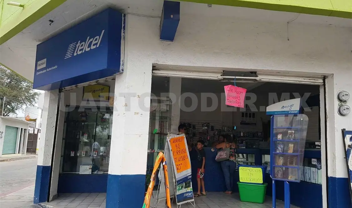 Asaltan negocio; se llevan 50 mil pesos