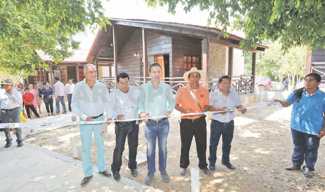 Inaugura Velasco infraestructura turística en Lagos de Colón