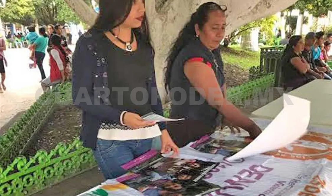 Instalan stand informativo en el municipio de Yajalón