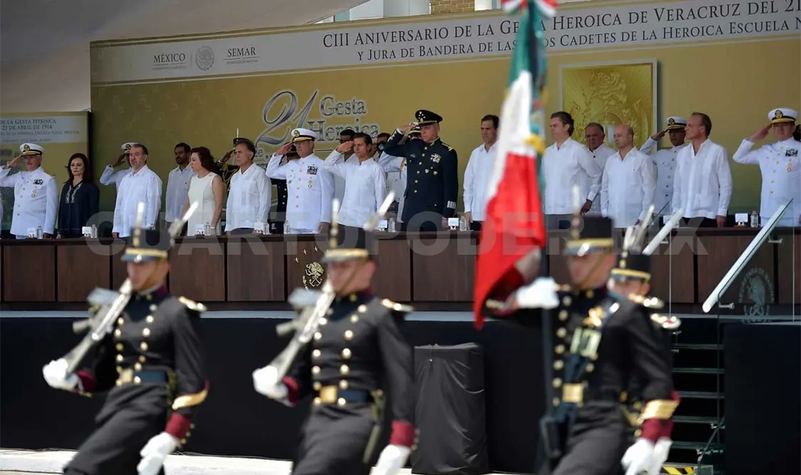 Reconoce EPN a la Marina y se compromete contra la impunidad