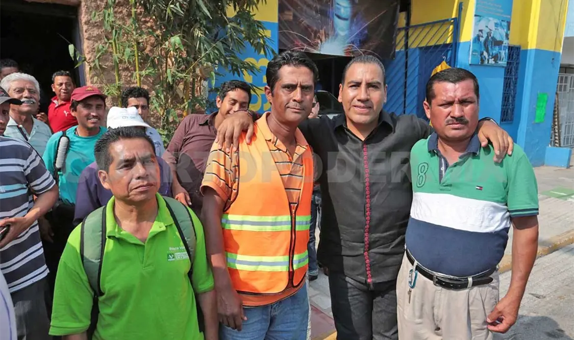 Convive ERA con voceadores
