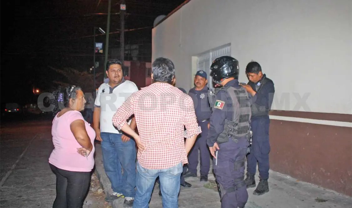 Riña y asalto afuera del bar Los Jarrones