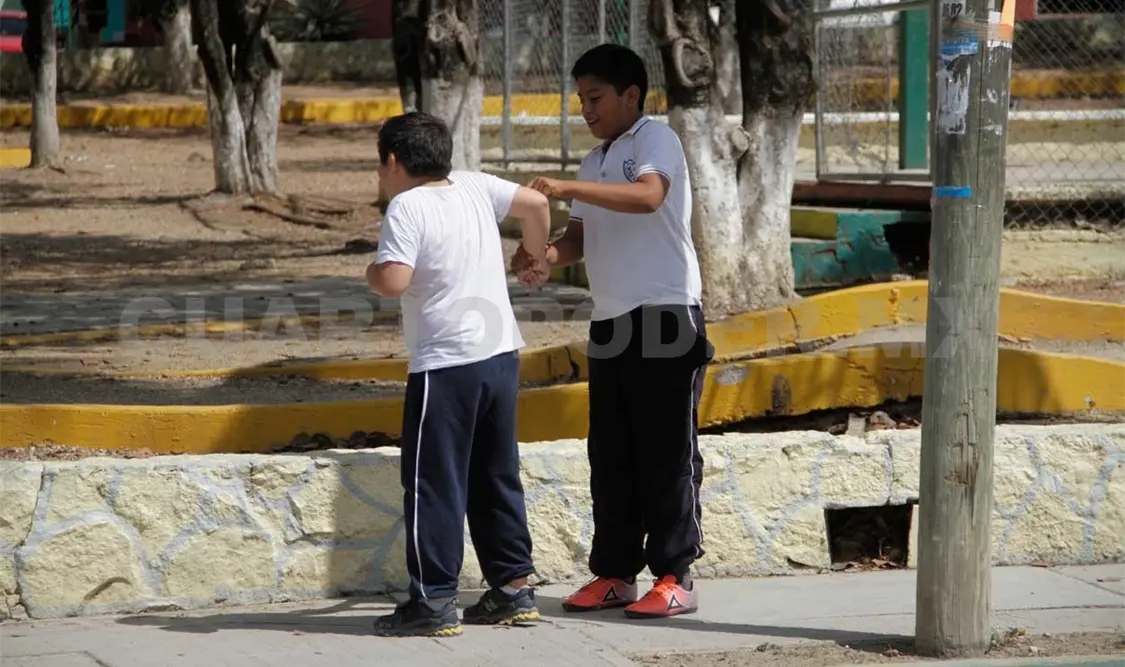 Se brinda capacitación sobre temas de importancia para estudiantes