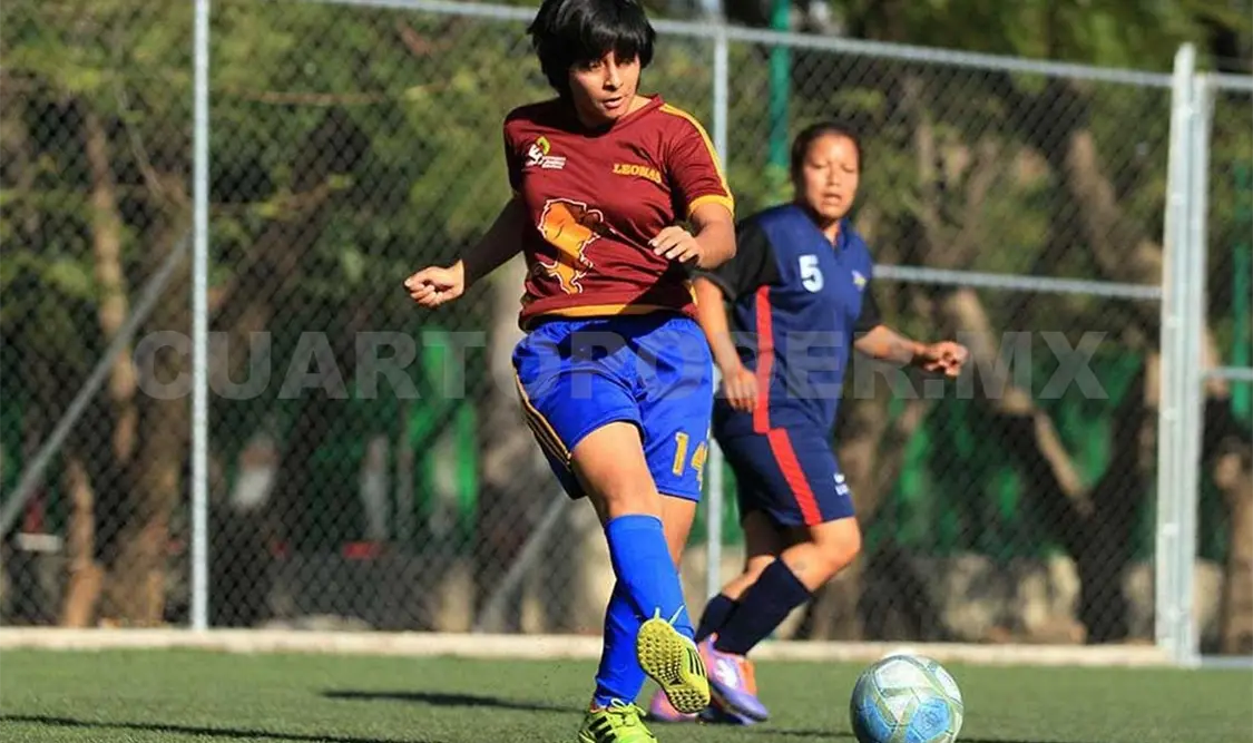 Leonas sorprende y elimina a Baktun