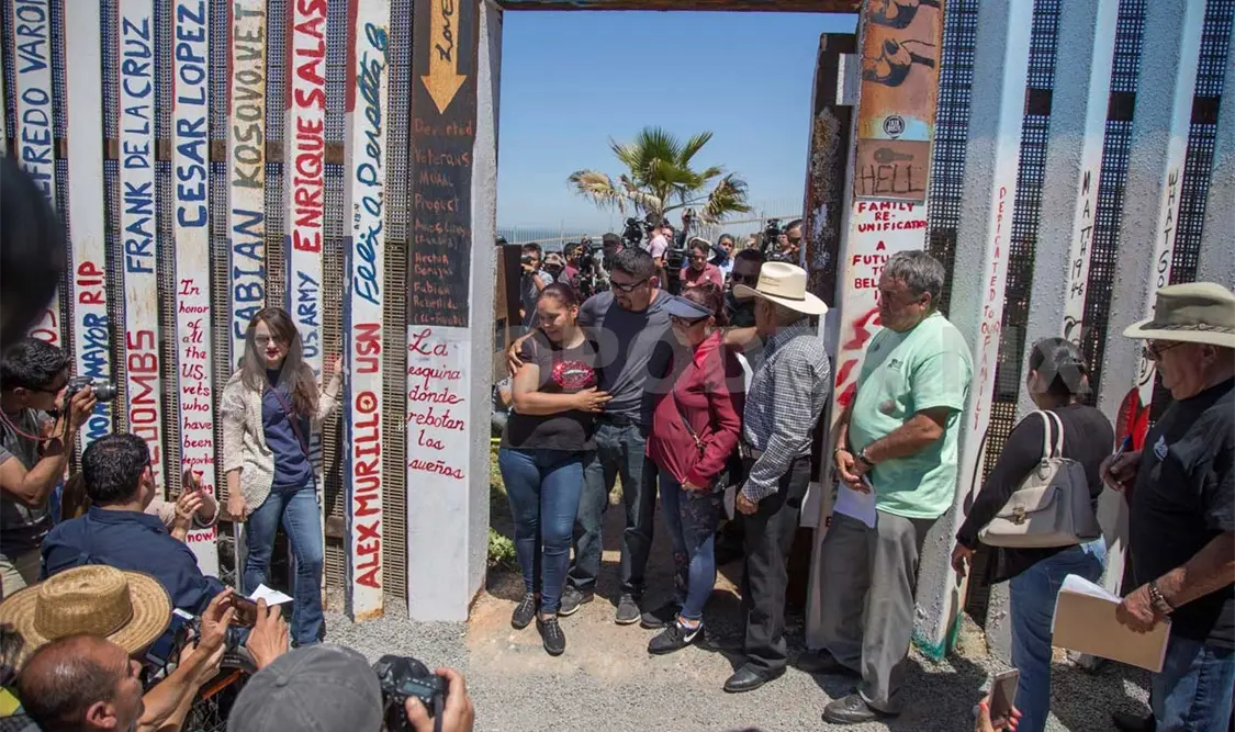Apertura de valla permitió acercamiento de familias