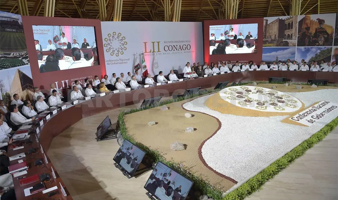 Gobernadores prometen fortalecer federalismo