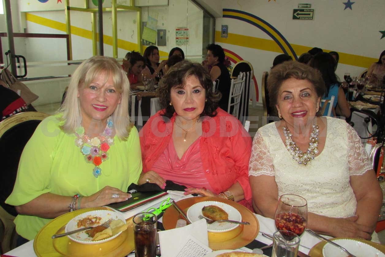 Espectacular festejo para Gladys