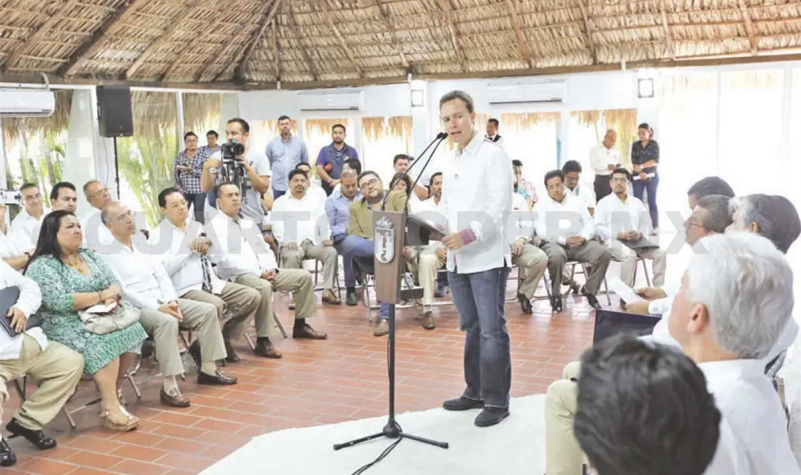 Velasco y embajador de Guatemala en reunión de cooperación