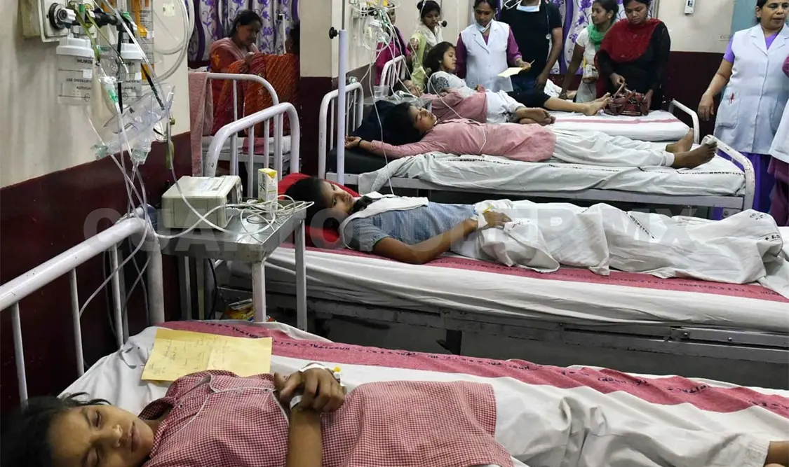 Fuga de gas tóxico afecta a más de 300 niñas