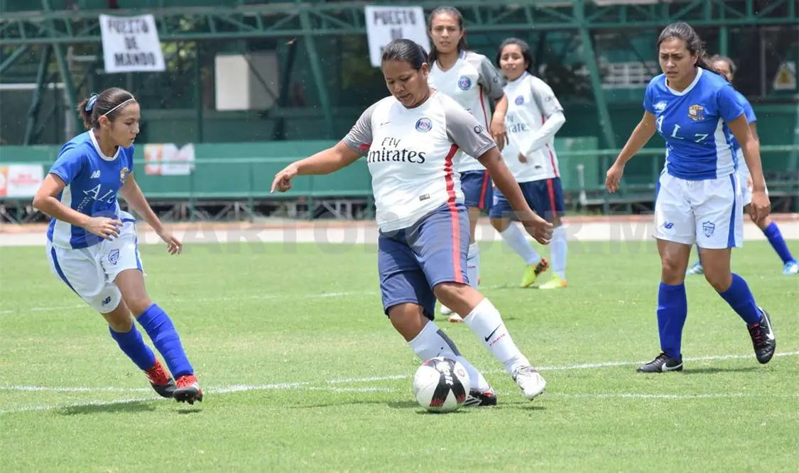 Súper Maz’s alza el título de campeón