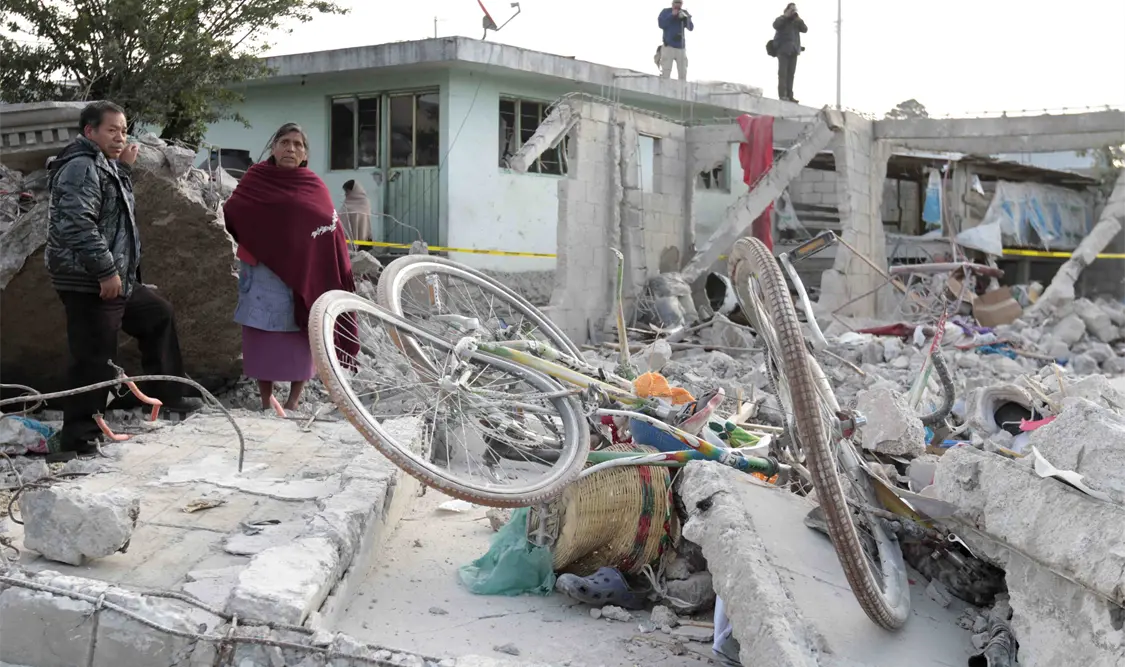 Confirman autoridades 11 menores entre los fallecidos tras explosión en Puebla