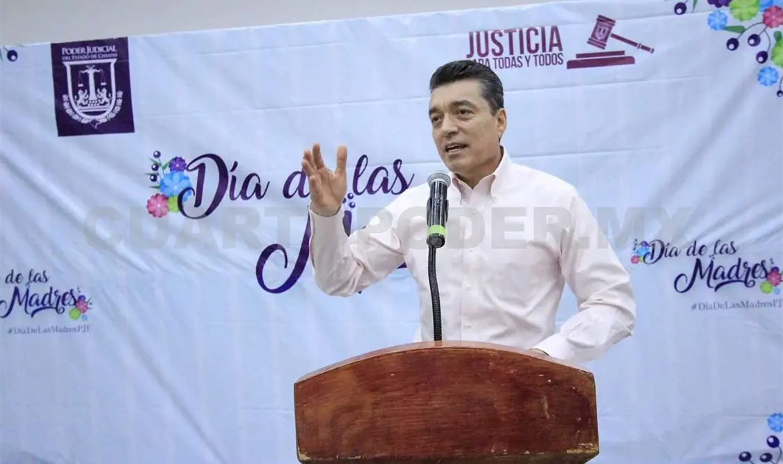 Reconoce Rutilio Escandón labor de las madres de familia