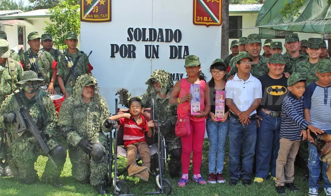 Niños, “soldados por un día”