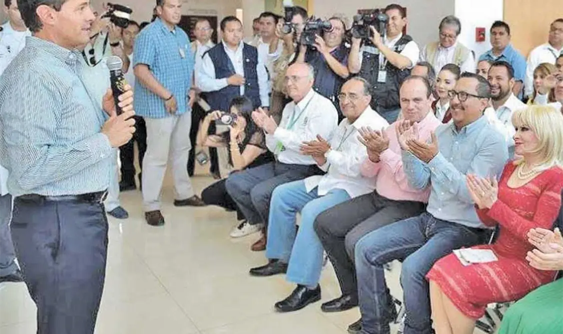 Destaca EPN obras en beneficio de las mujeres