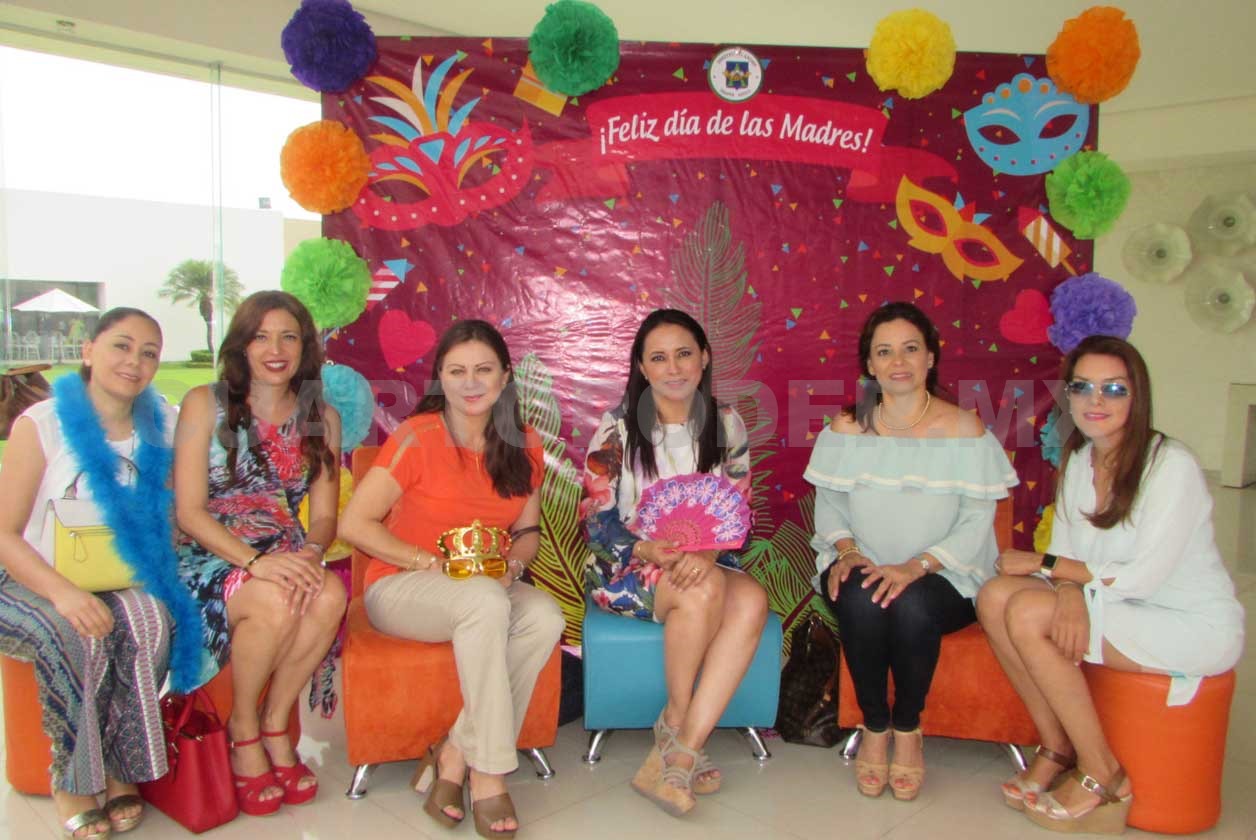 Familia Andes celebra a las mamás