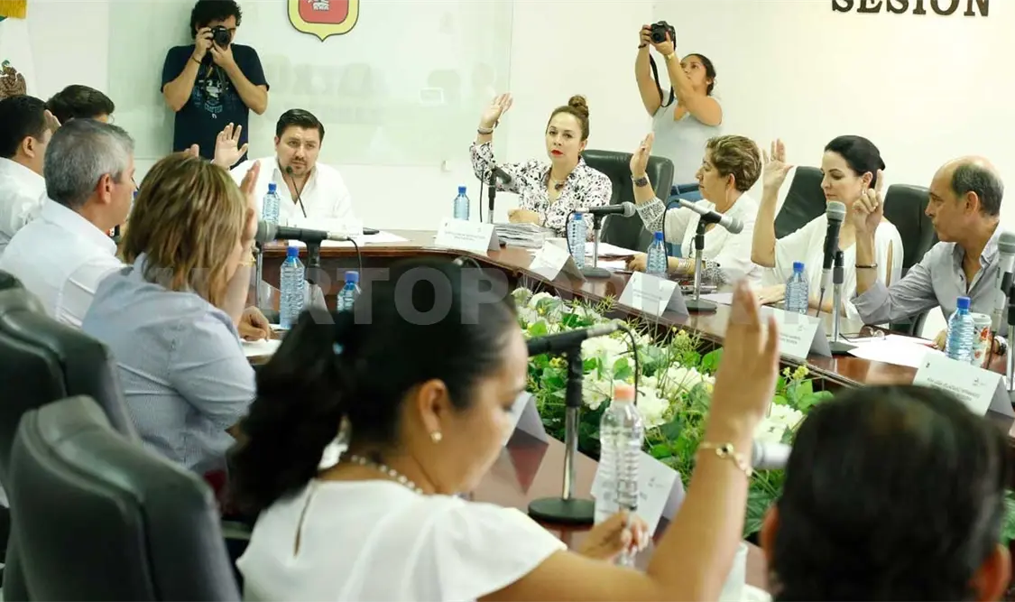 Presenta Castellanos nuevo Reglamento de Construcción