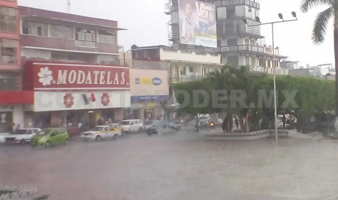 Continúa alerta por lluvias; suspenden clases