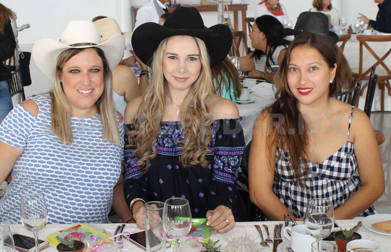 Merecido festejo para las mamás