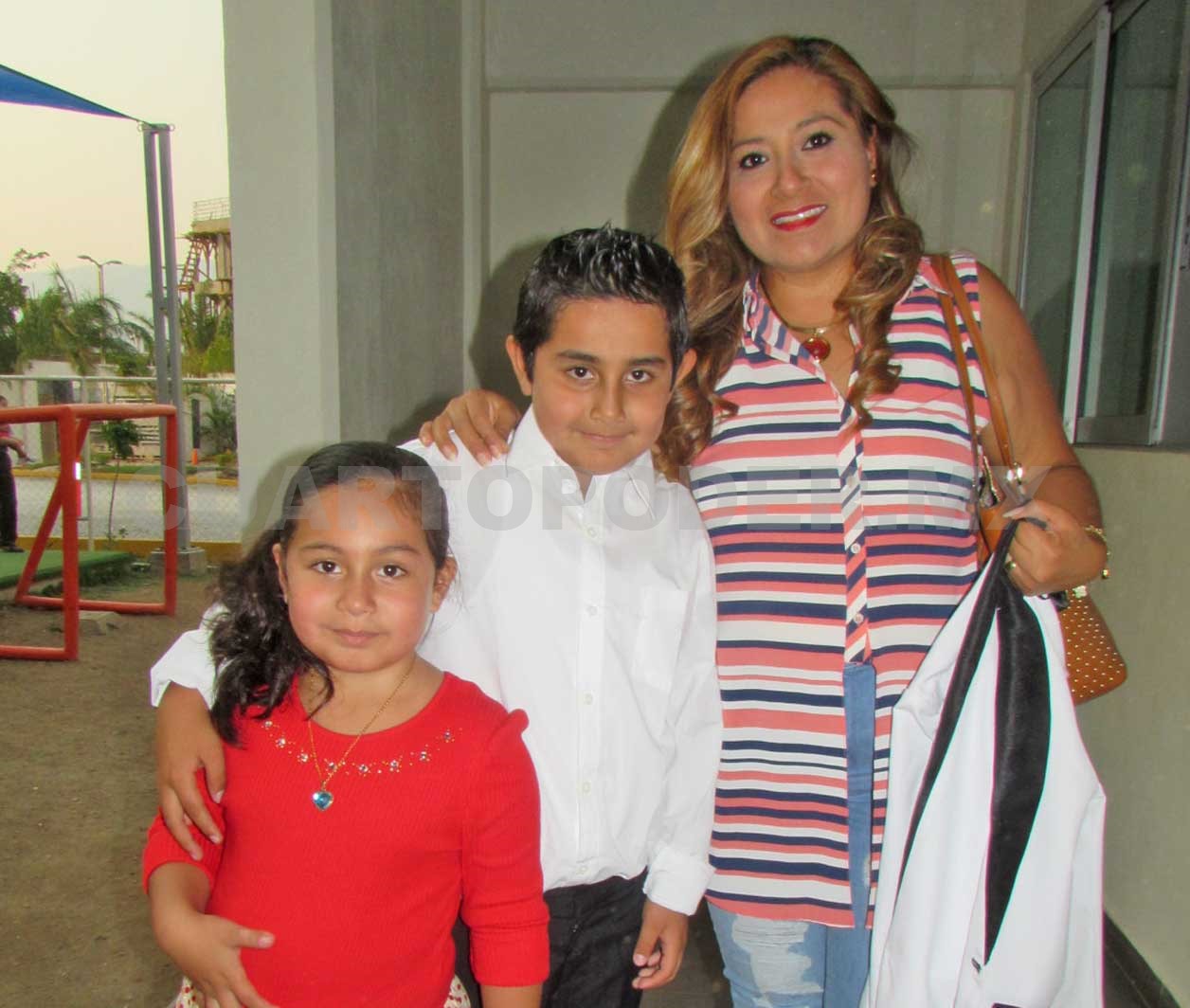 Pablo Guardado Chávez celebra un gran día