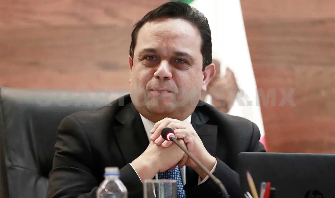Javier Acuña, nuevo presidente del INAI