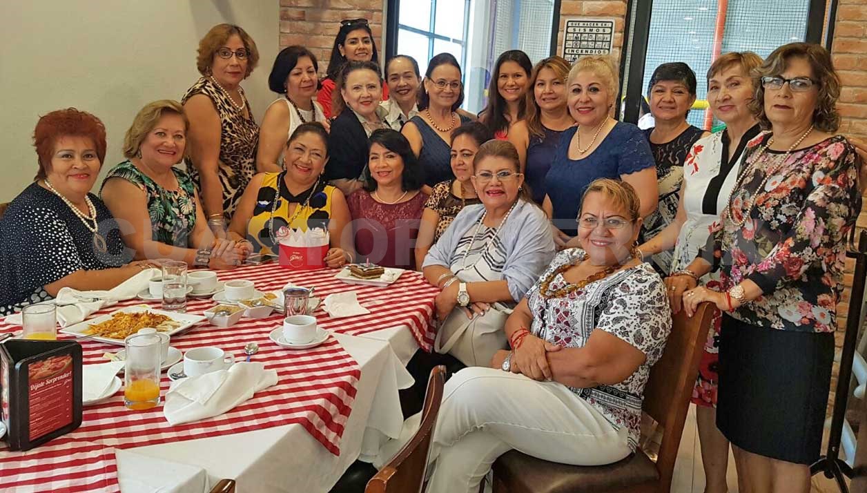 Celebran a Dalia un año más