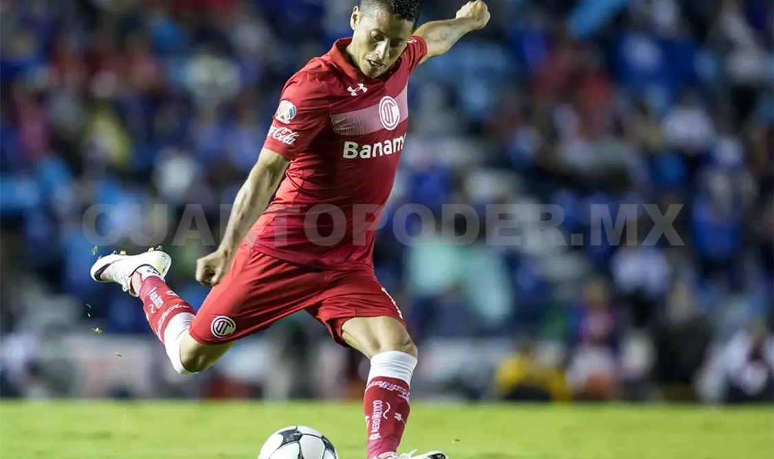 Toluca y Chivas van por primer golpe en semis