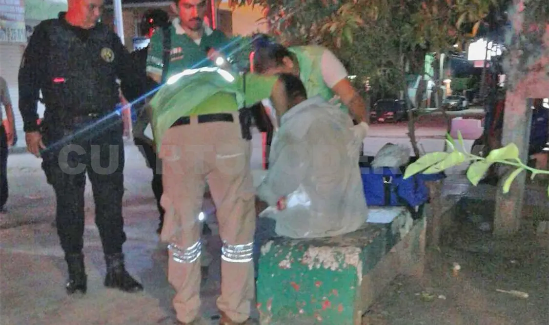 Herido cinco veces con un picahielo
