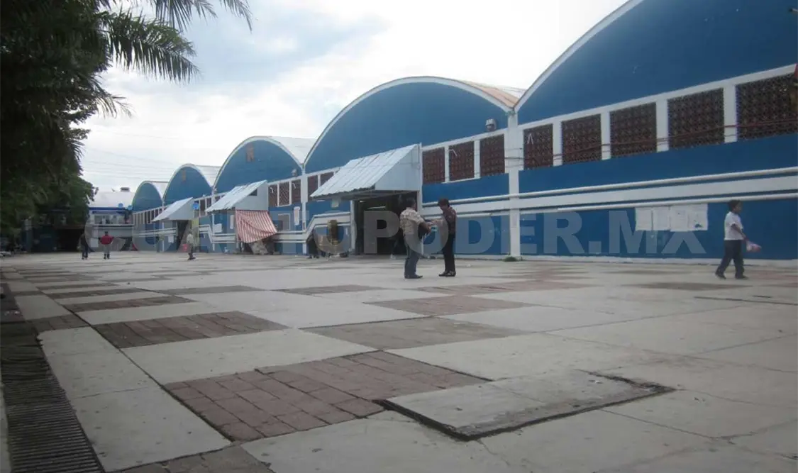 Reportan bajan ventas en Mercado de los Ancianos
