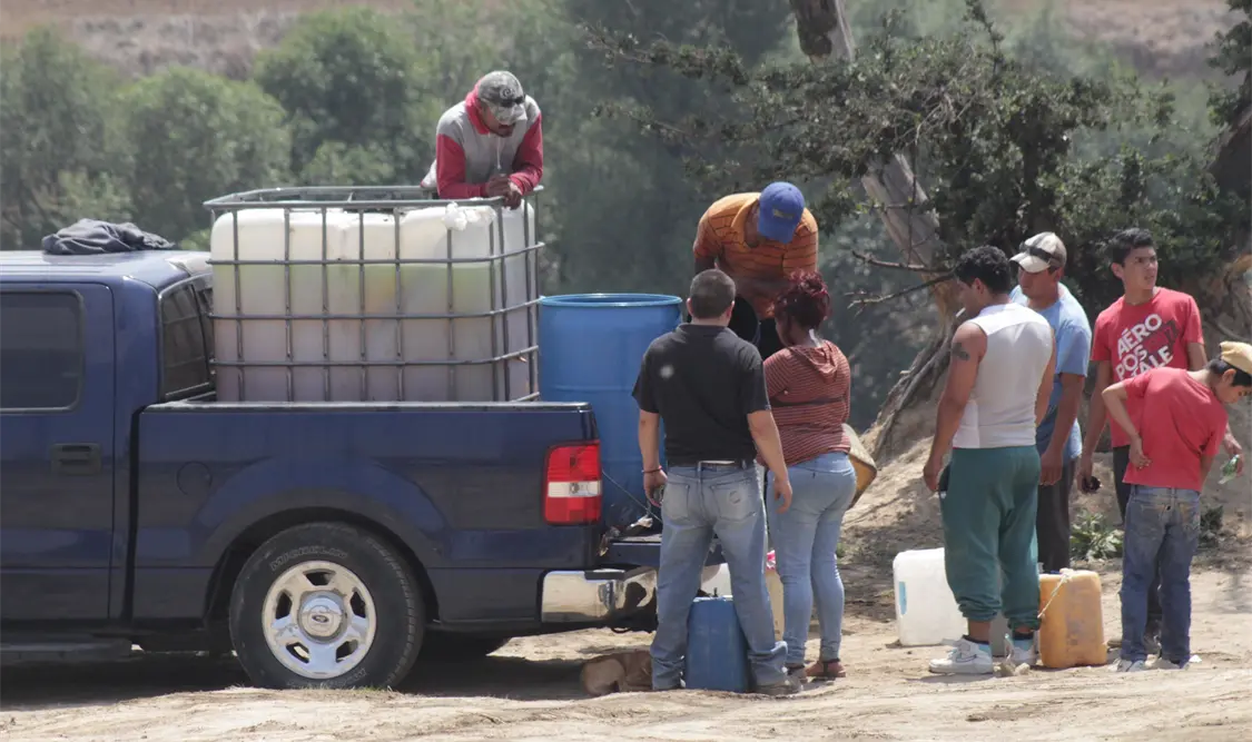 Acarrean combustible tras fuga