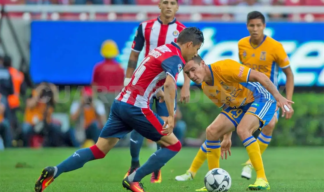 La final se juega en jueves y domingo