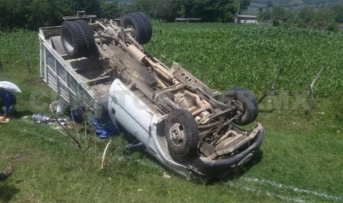 Una mujer resulta lesionada en grave accidente