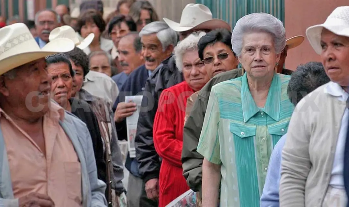 Afores multadas deben dar la cara: Consar