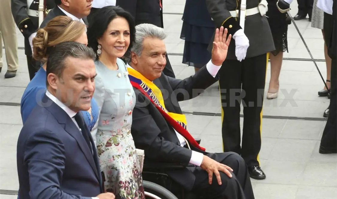 Asume Lenín Moreno presidencia de Ecuador
