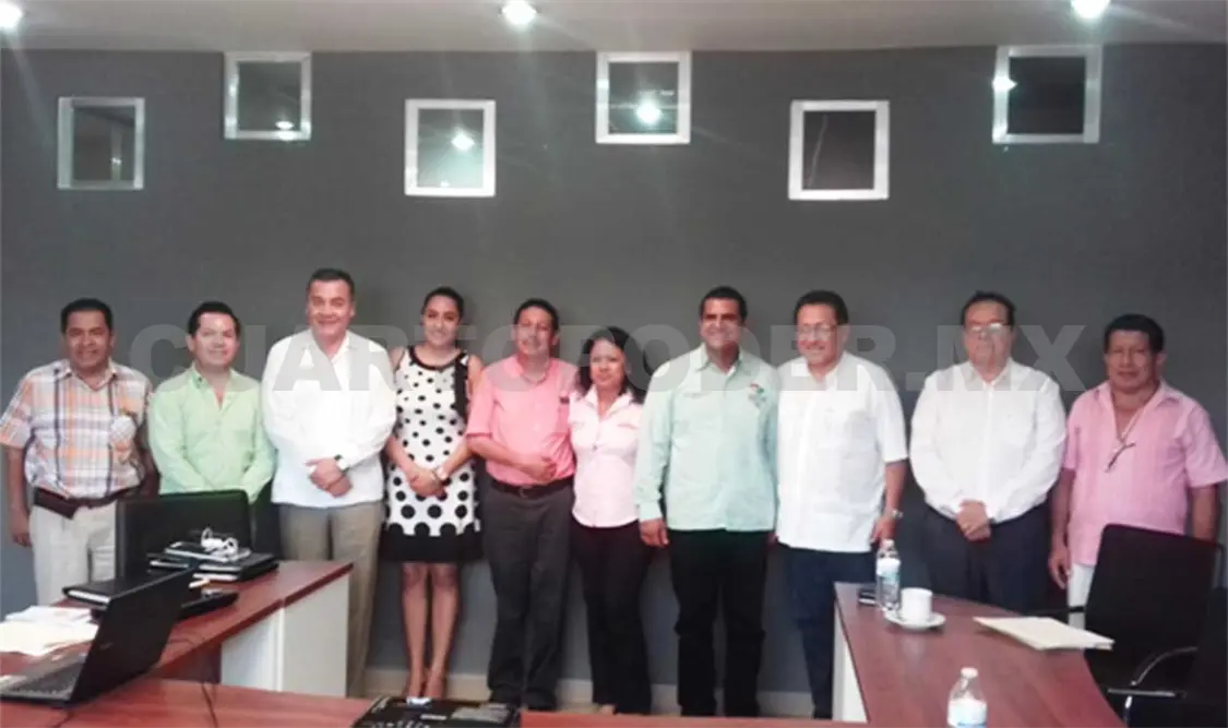 Se reúnen con munícipes para fortalecer prevención