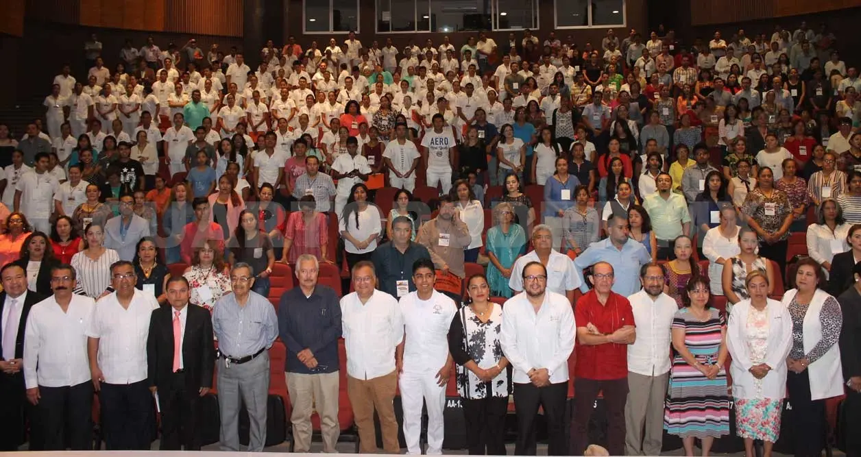 Realizan congreso de Administración Hospitalaria