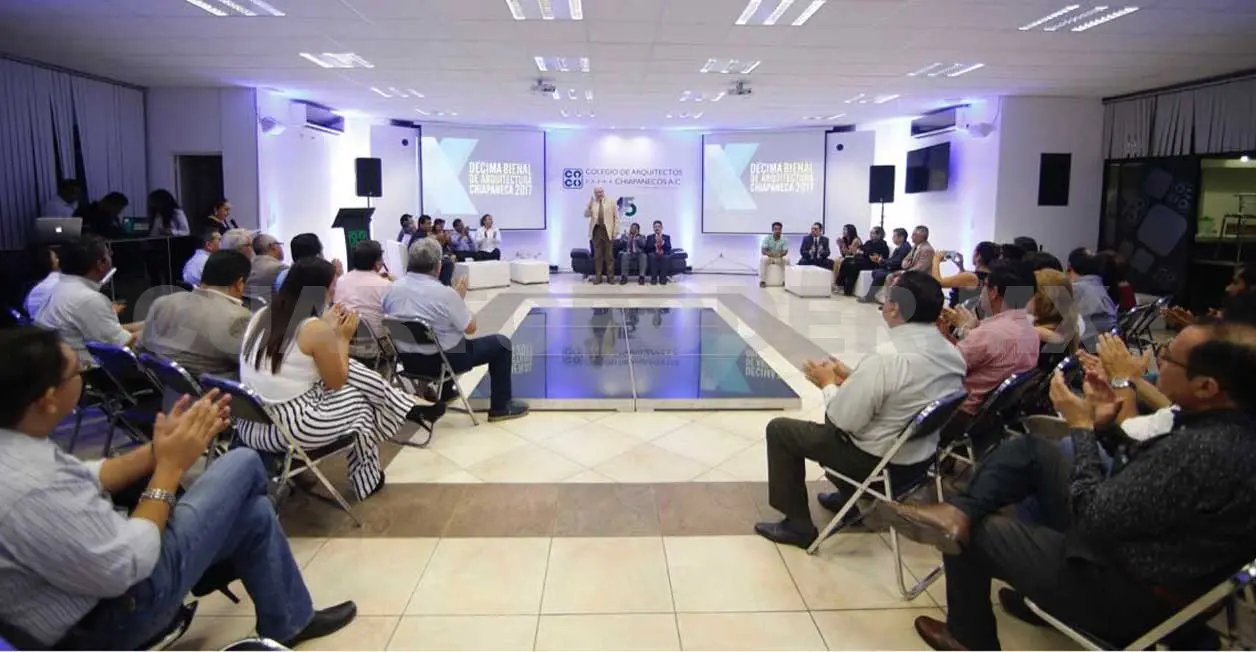 Participa Ayuntamiento en Bienal de Arquitectura