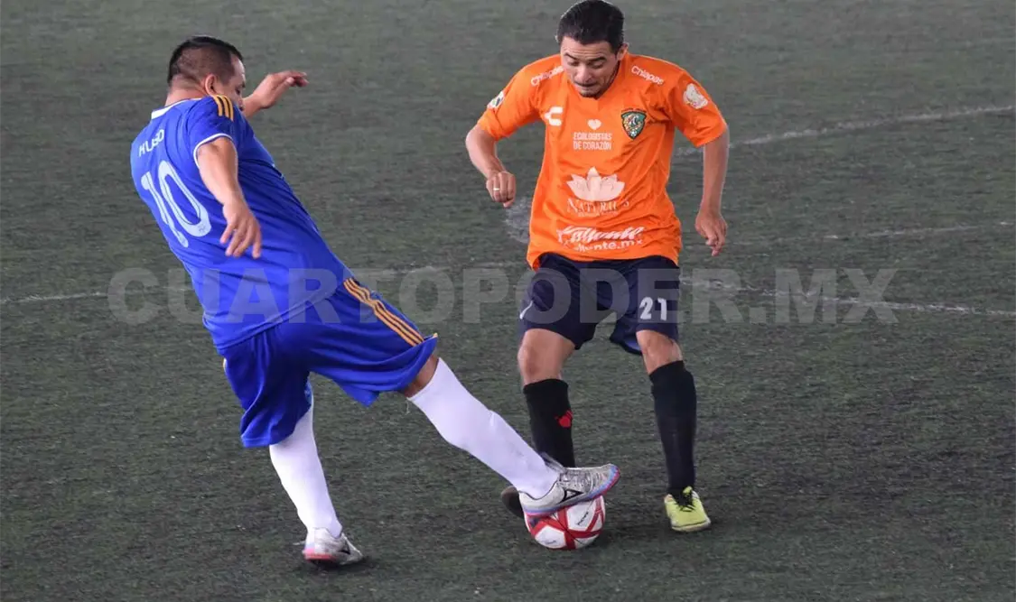 Jaguares golea 8- 1 a Tigres en la J1 de liga
